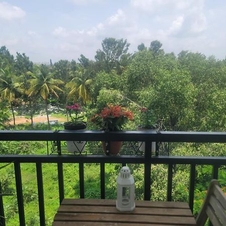 Serene Home Stay Бангалор Екстериор снимка