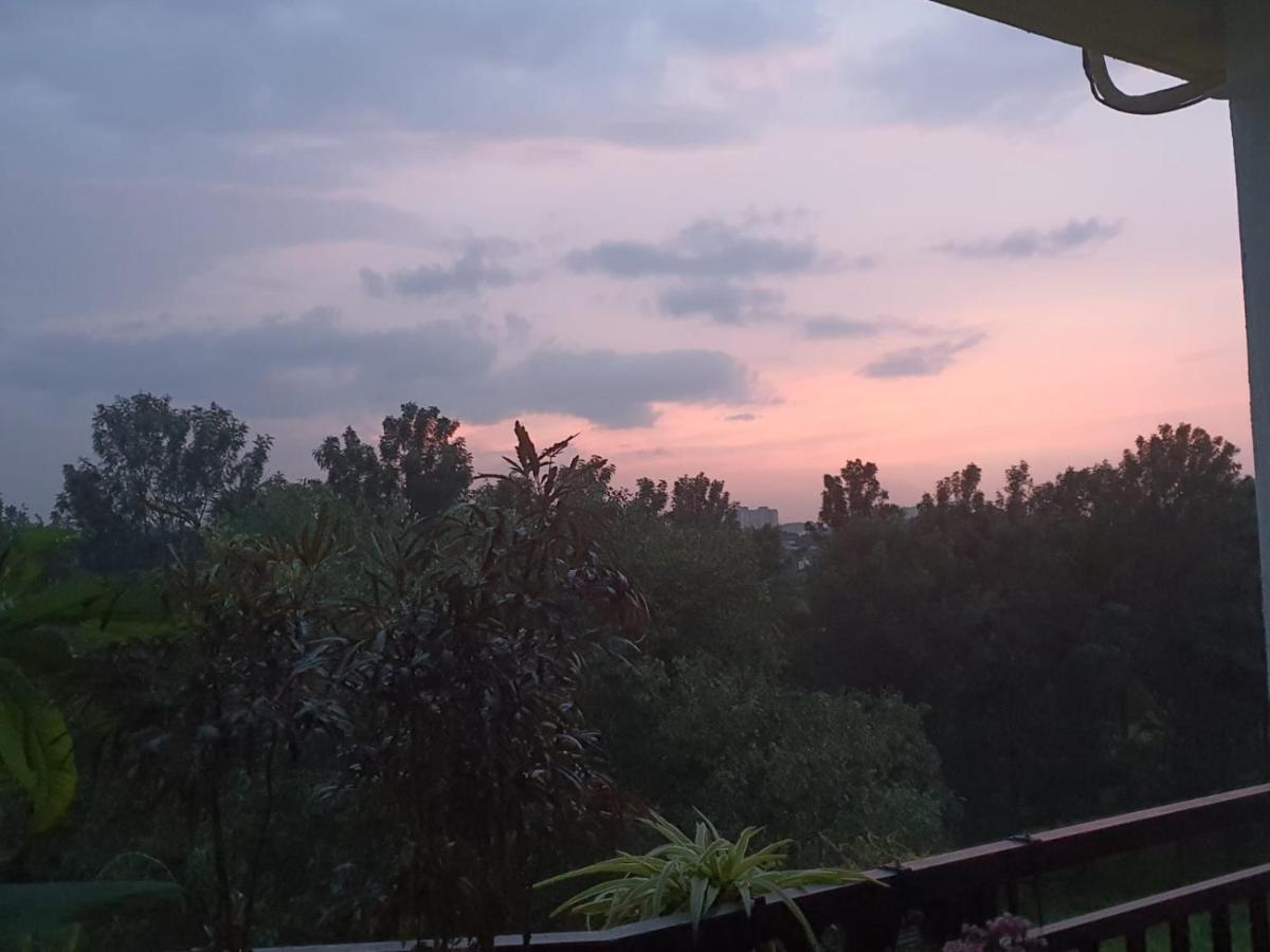 Serene Home Stay Бангалор Екстериор снимка